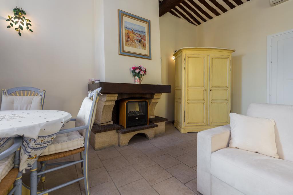 Very Charming Studio Apartment On Port In Cannes A Short Walk To Palais With Aircon And Internet 411 Esterno foto
