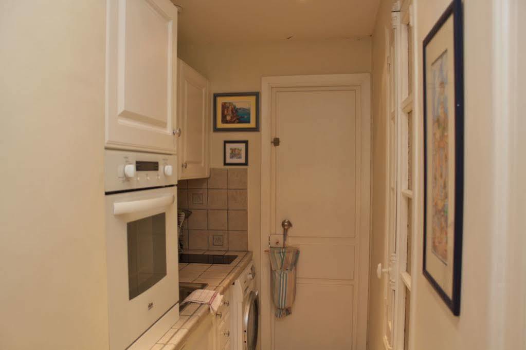 Very Charming Studio Apartment On Port In Cannes A Short Walk To Palais With Aircon And Internet 411 Esterno foto